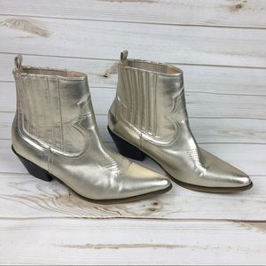 Chase & Chloe Nordstrom Boho Silver Western Bootie